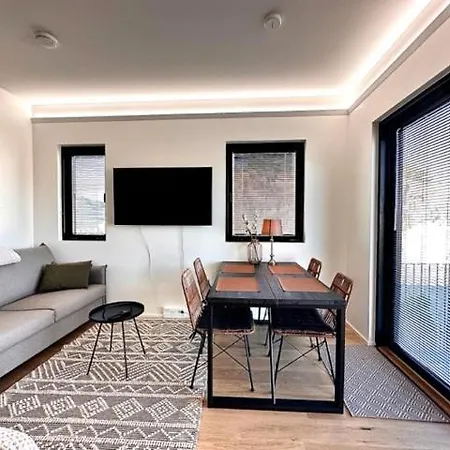 Lomavuokra Hanko, Laituri B4, Itaesatama