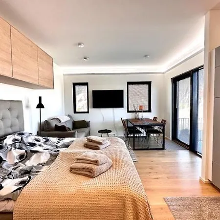 Lomavuokra Hanko, Laituri B4, Itaesatama * Hanko