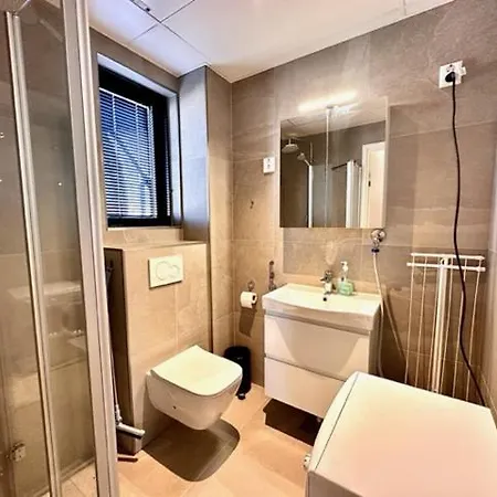 Lomavuokra Hanko, Laituri B4, Itaesatama