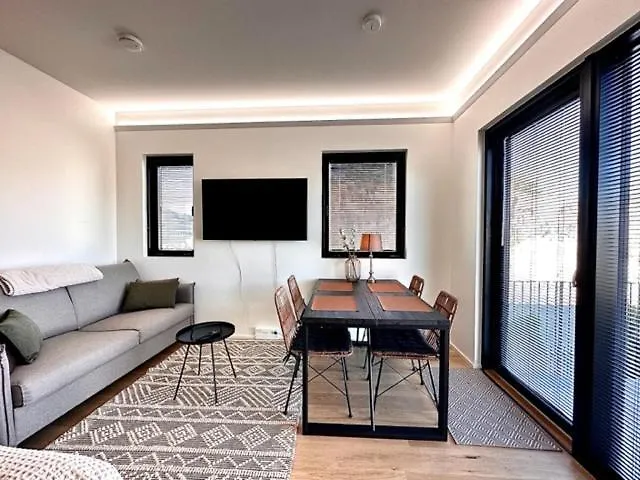 Lomavuokra Hanko, Laituri B4, Itaesatama